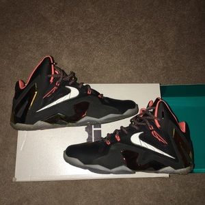 Lebron 11 elites